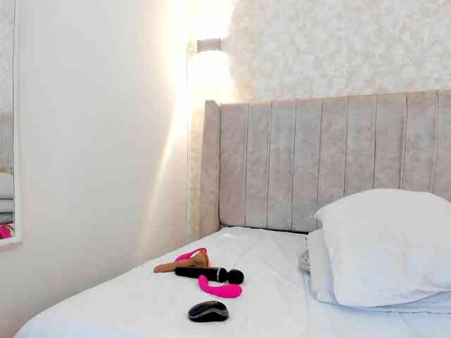 mia-lourence webcam