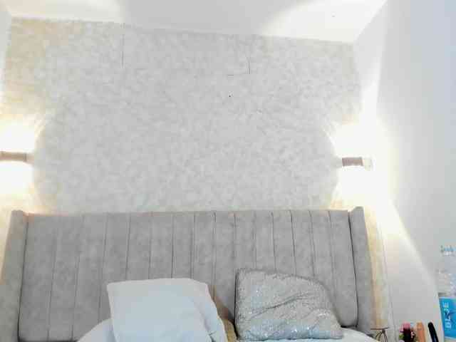 mia-lourence webcam