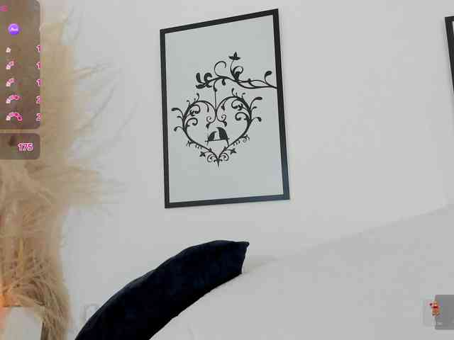 mia-lourence mia-lourence