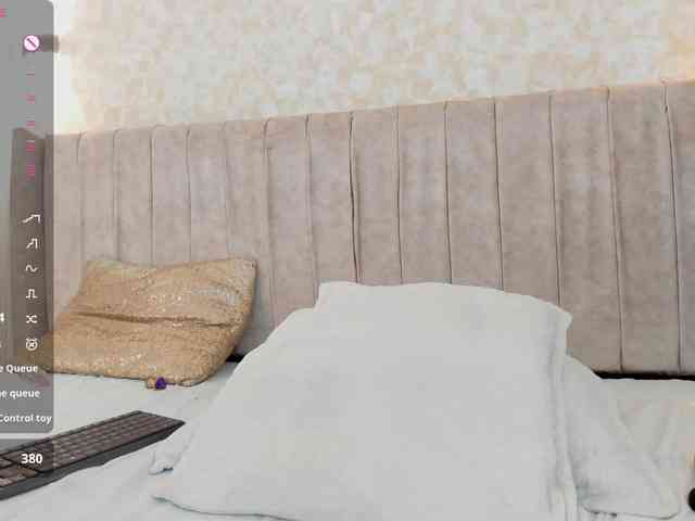 mia-lourence webcam