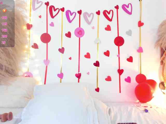 mia-lourence Live Webcam on BongaCams