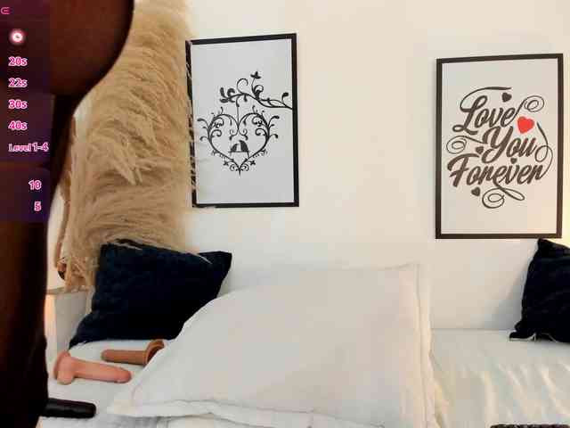 mia-lourence mia-lourence