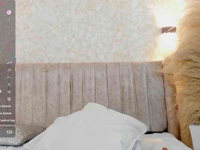 mia-lourence webcam