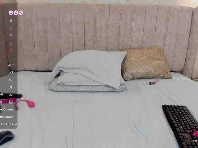 mia-lourence webcam