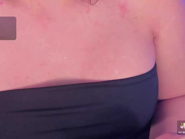 DolcieElliot's BongaCams show and profile