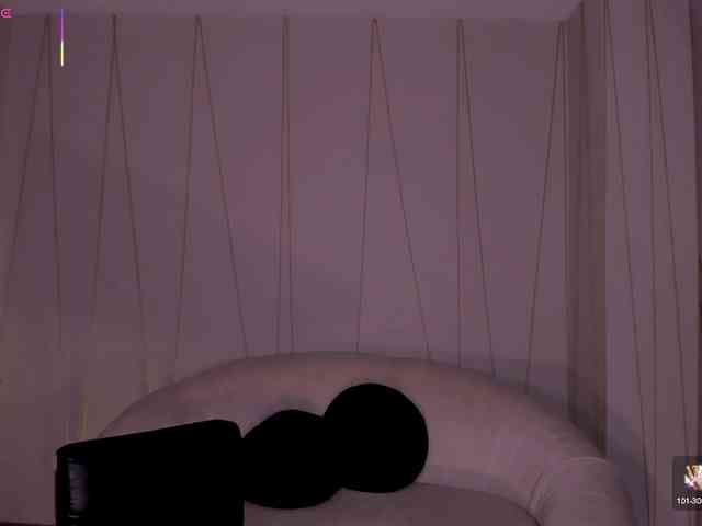 DolcieElliot webcam