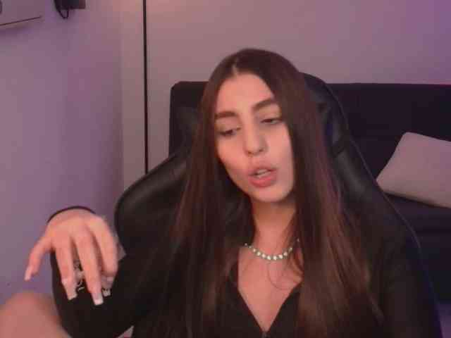 DolcieElliot webcam