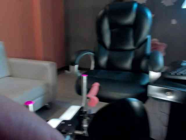 DolcieElliot webcam