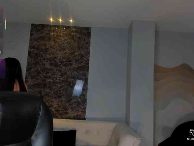 DolcieElliot webcam