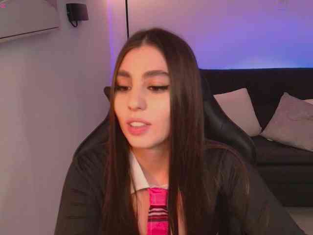 DolcieElliot webcam