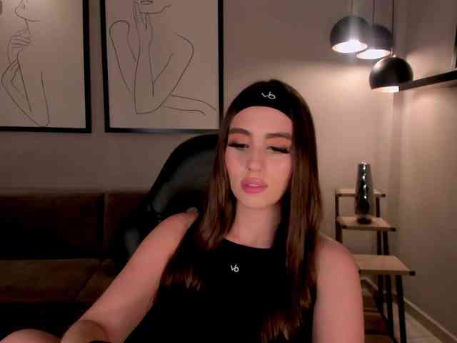 DolcieElliot webcam