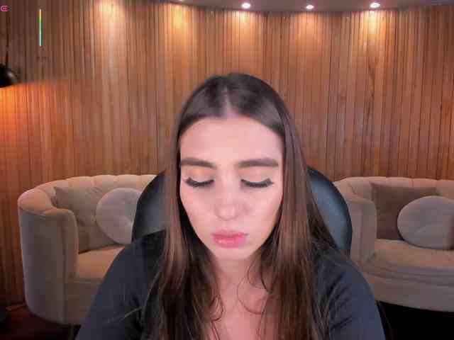 DolcieElliot webcam