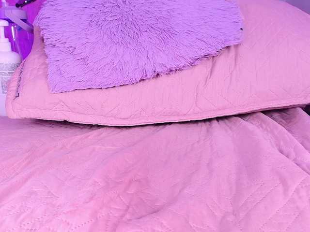 violetta-london's BongaCams show and profile