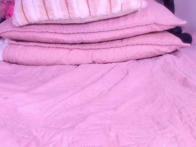 violetta-london's BongaCams show and profile