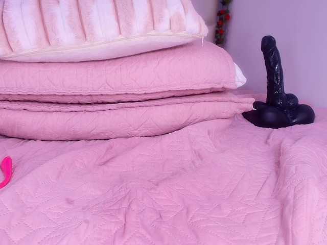 violetta-london's BongaCams show and profile