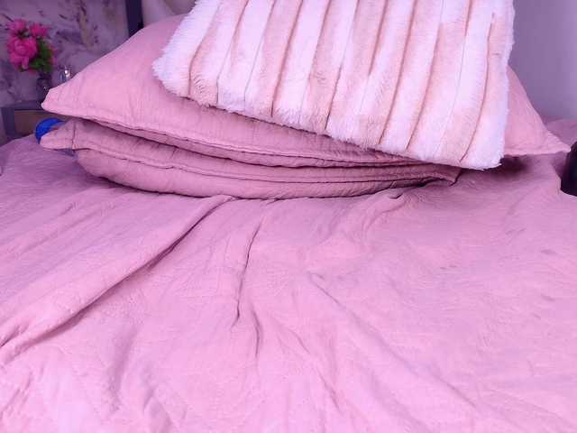 violetta-london's BongaCams show and profile