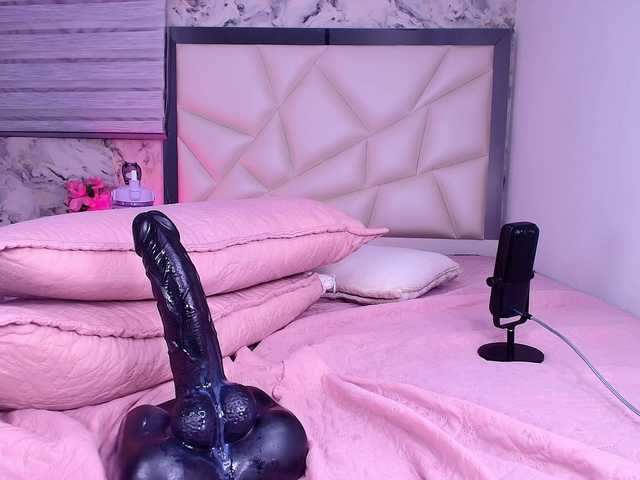 violetta-london live cam profile