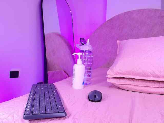 violetta-london violetta-london