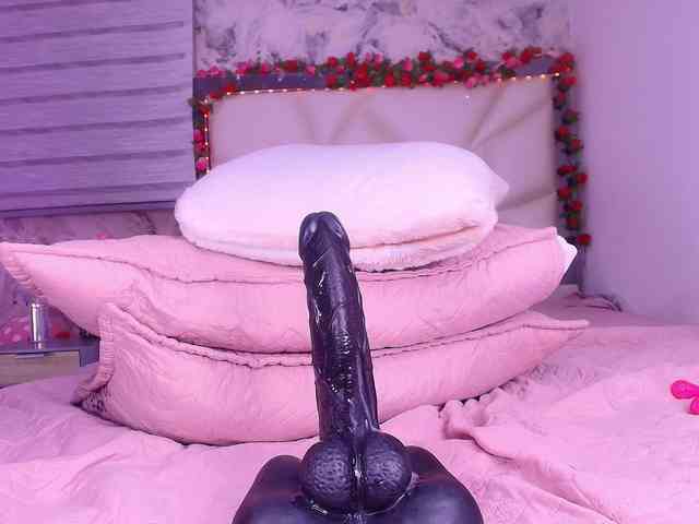 violetta-london Live Webcam on BongaCams