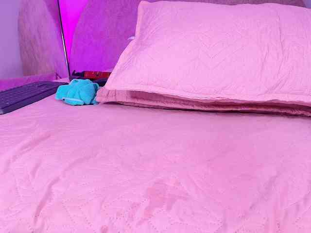 violetta-london violetta-london