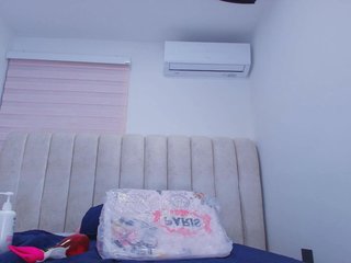 tinkerbell- Porn Show