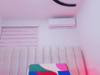 tinkerbell- Porn Show