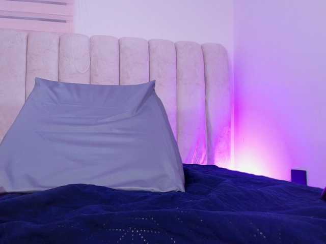 tinkerbell-'s BongaCams show and profile