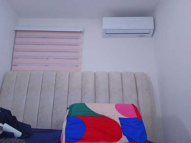 tinkerbell-'s BongaCams show and profile