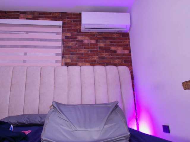 tinkerbell-'s BongaCams show and profile