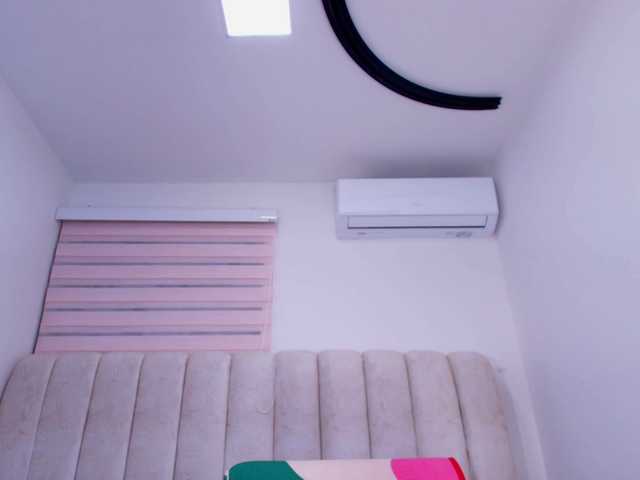 tinkerbell-'s BongaCams show and profile