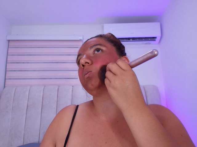 tinkerbell-'s BongaCams show and profile