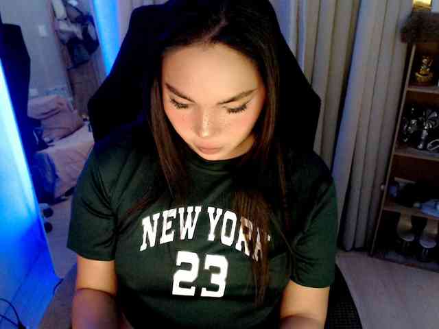 lovelydiane12 webcam