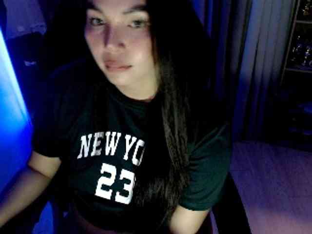 lovelydiane12 webcam