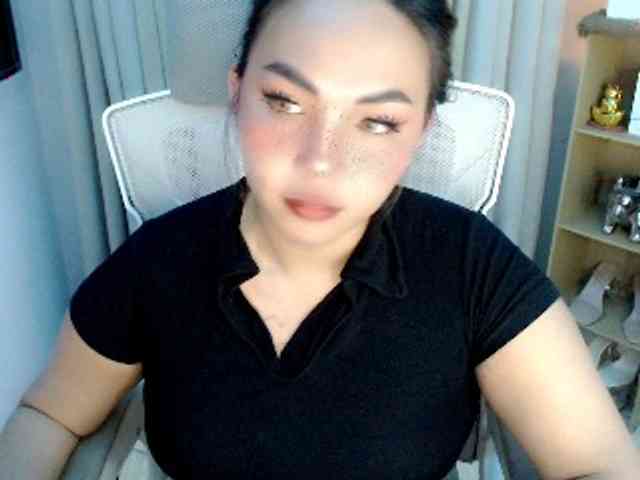 lovelydiane12 webcam