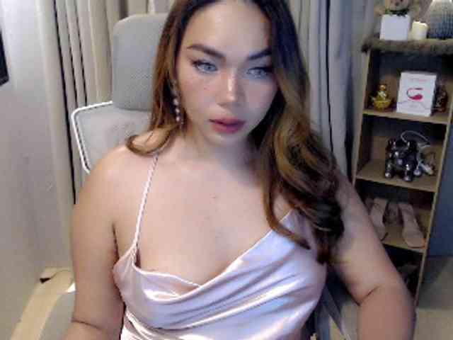 lovelydiane12 webcam