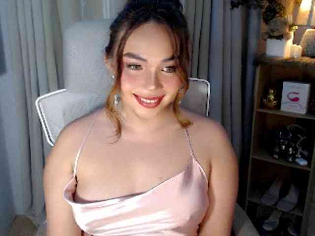 lovelydiane12 webcam