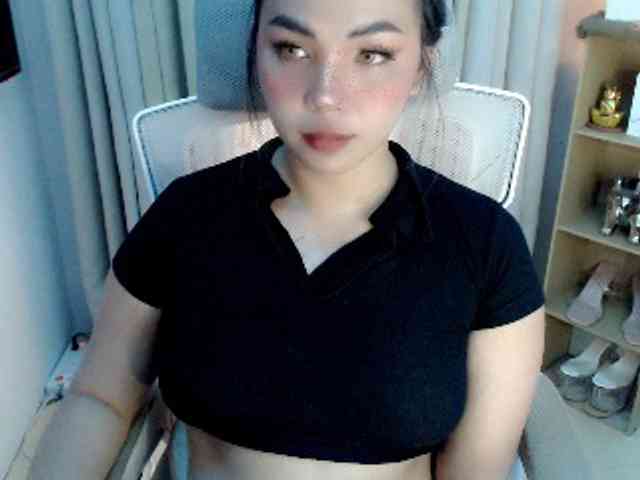 lovelydiane12 webcam