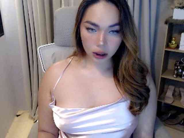 lovelydiane12 webcam