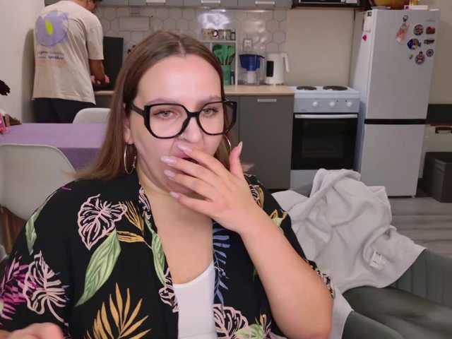 dreamteamgirls's BongaCams show and profile