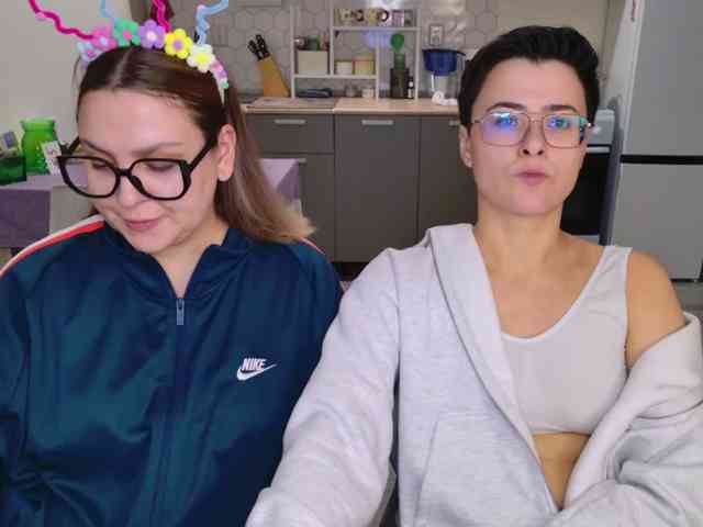 dreamteamgirls webcam