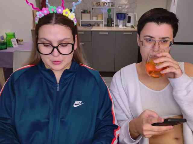 dreamteamgirls webcam