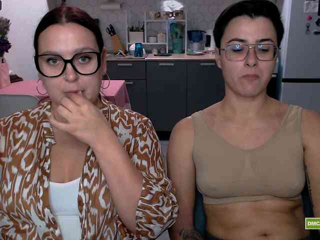 dreamteamgirls bongacams