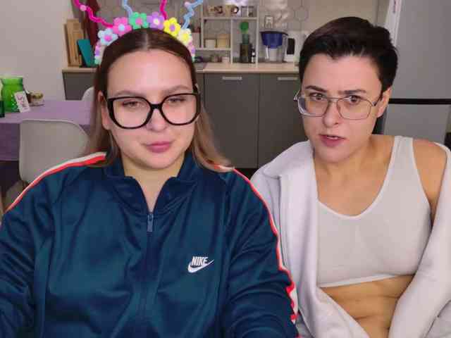 dreamteamgirls webcam