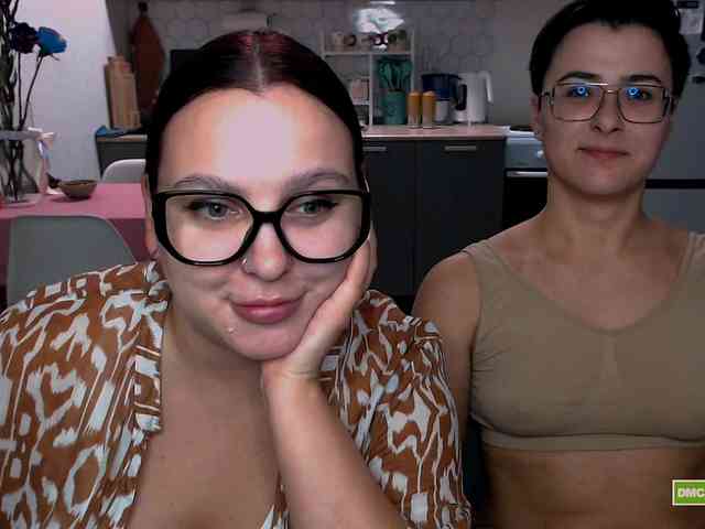 dreamteamgirls webcam