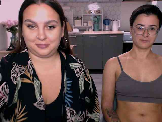 Модель: dreamteamgirls