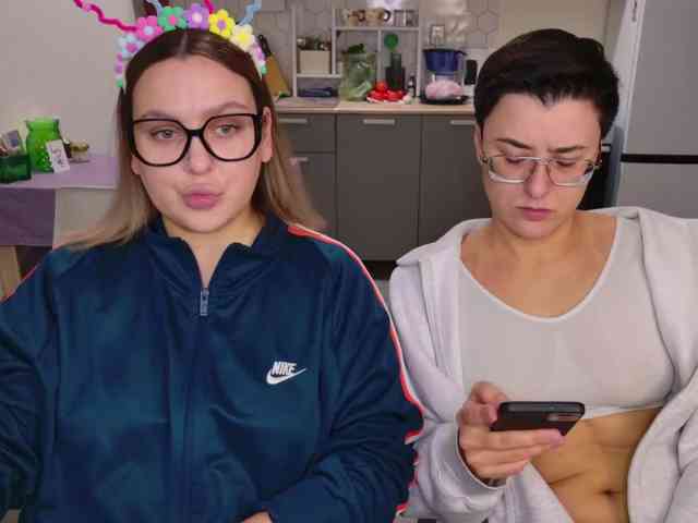 dreamteamgirls webcam