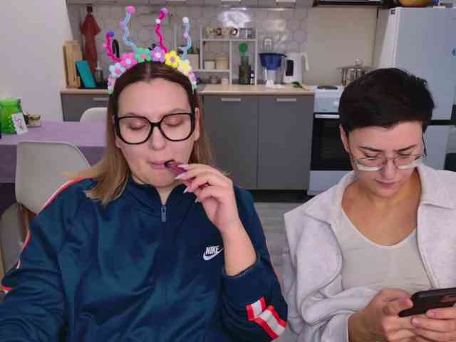 dreamteamgirls webcam