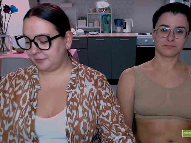 dreamteamgirls webcam