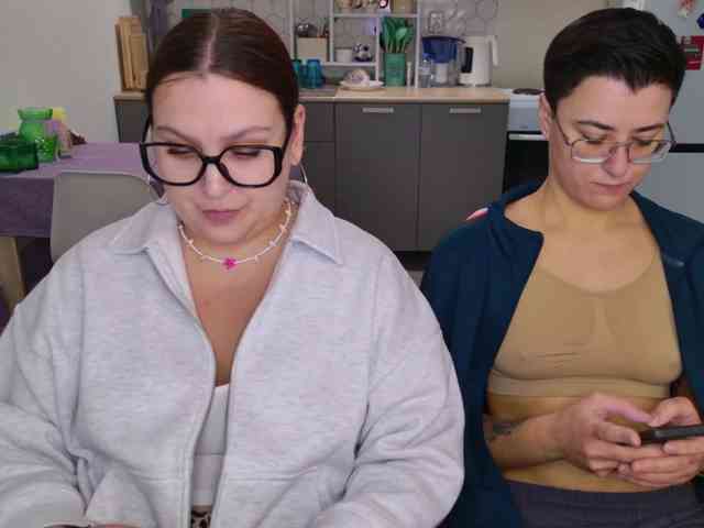 dreamteamgirls webcam