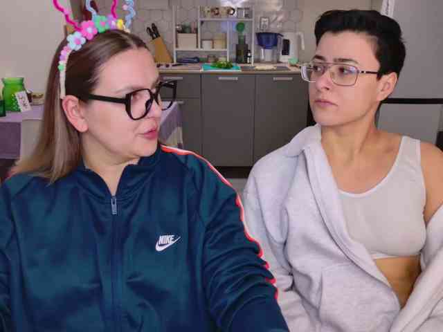 dreamteamgirls webcam